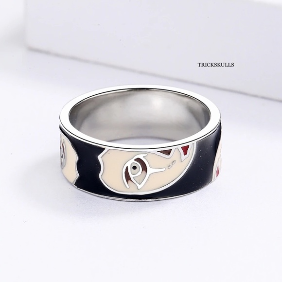 Black & Silver Pierrot Mime Horror Face Hand Painted Enamel Ring - Picture 2 of 6